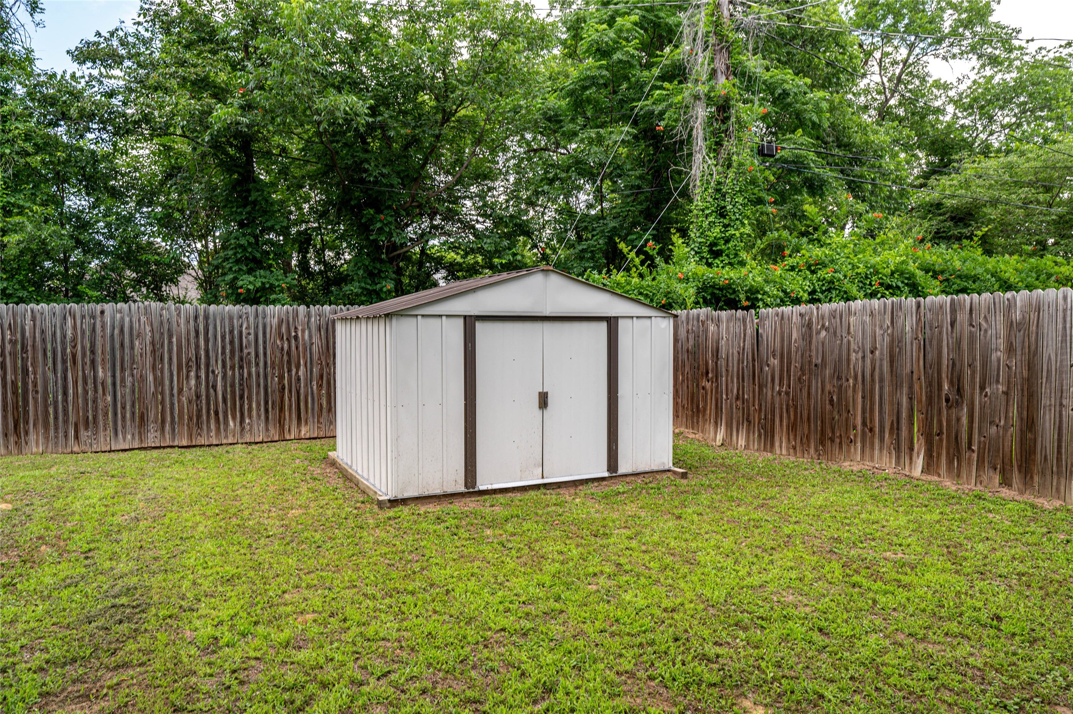 231 W Murray Street Denison TX 75020