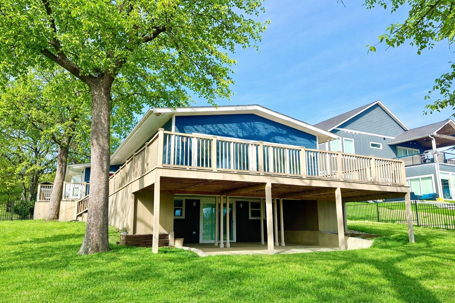 106 Blackfoot Trail Lake Kiowa TX 76240