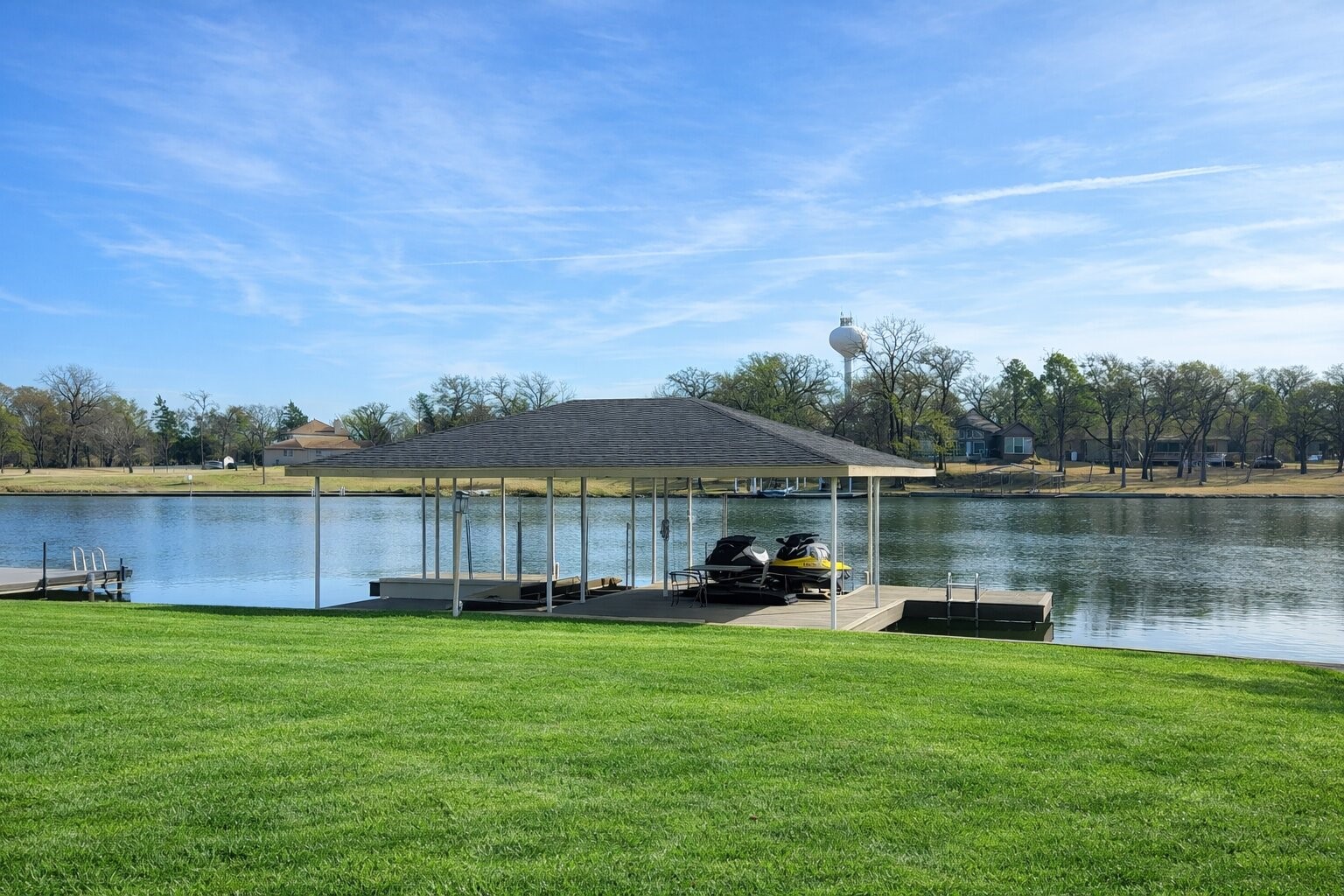 106 Blackfoot Trail Lake Kiowa TX 76240