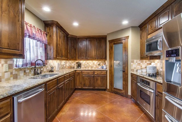 189 Hlavek Road Decatur TX 76234