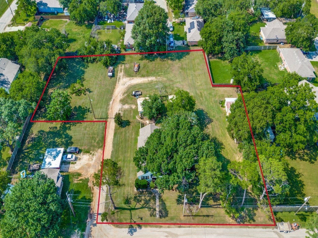 219 E Evans Street Pilot Point TX 76258