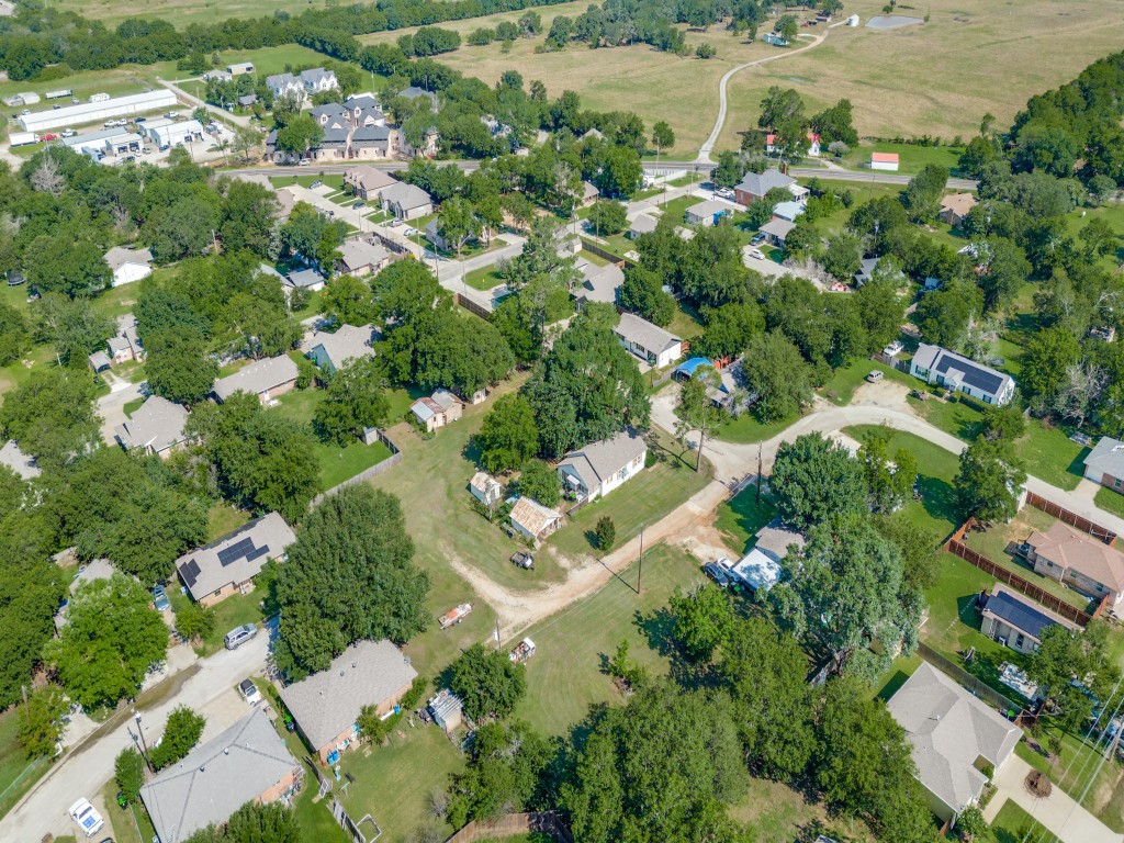 219 E Evans Street Pilot Point TX 76258