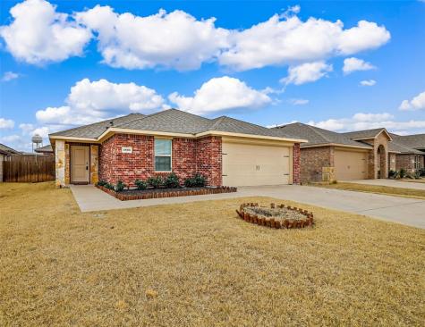 1809 Crimson Avenue Farmersville TX 75442