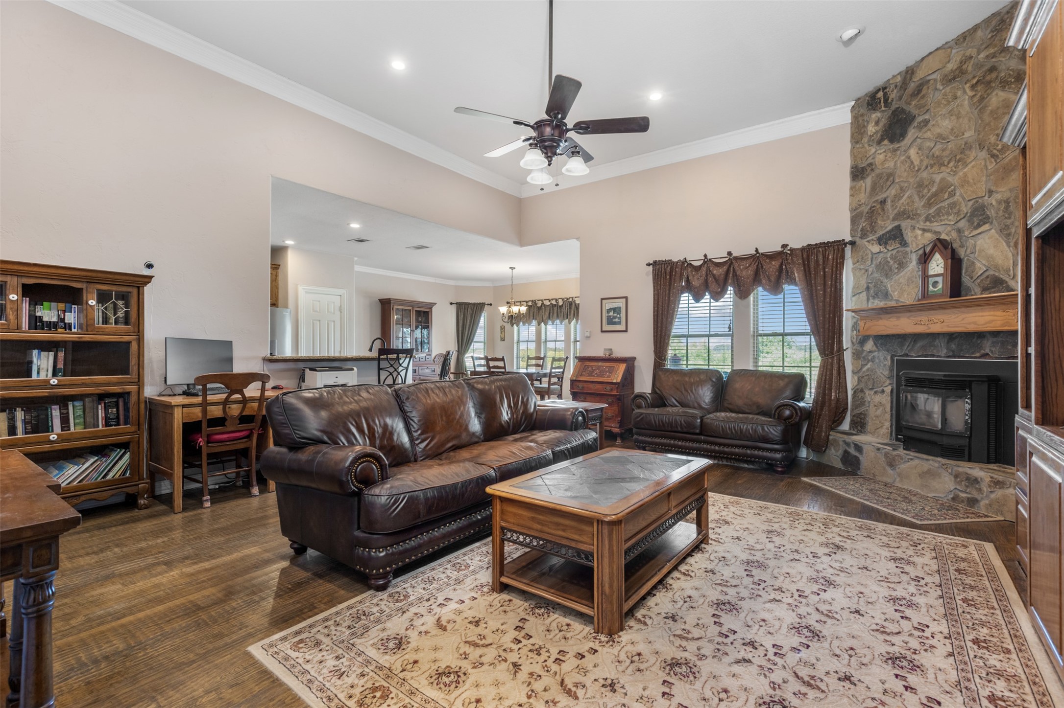 203 Frio Street Bells TX 75414
