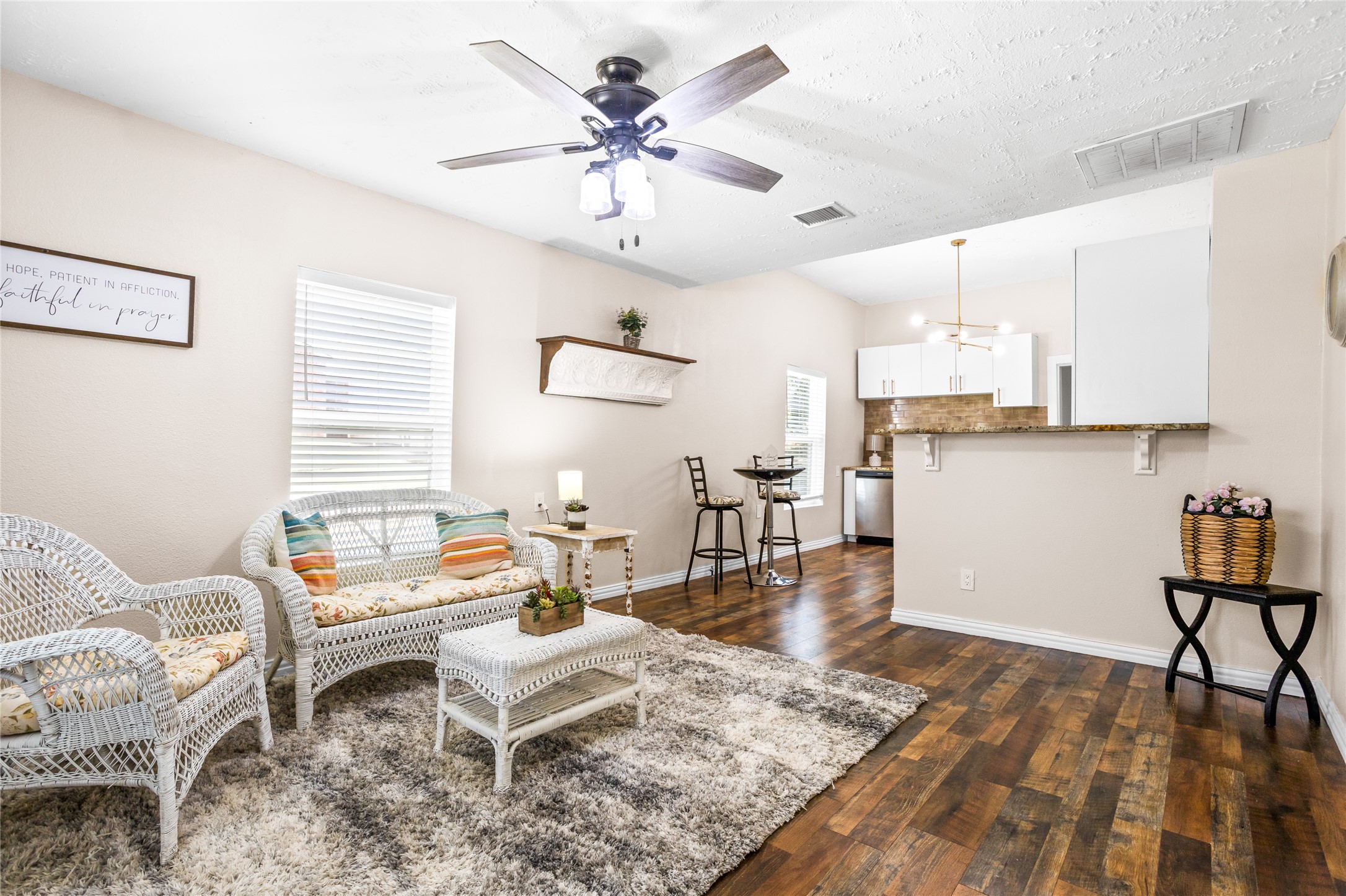 614 Rice Street Denison TX 75020