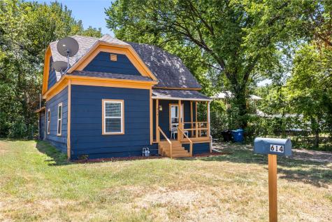 614 Rice Street Denison TX 75020