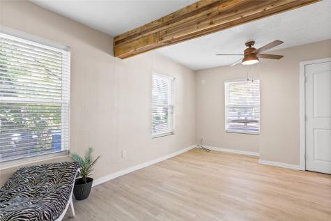614 Rice Street Denison TX 75020