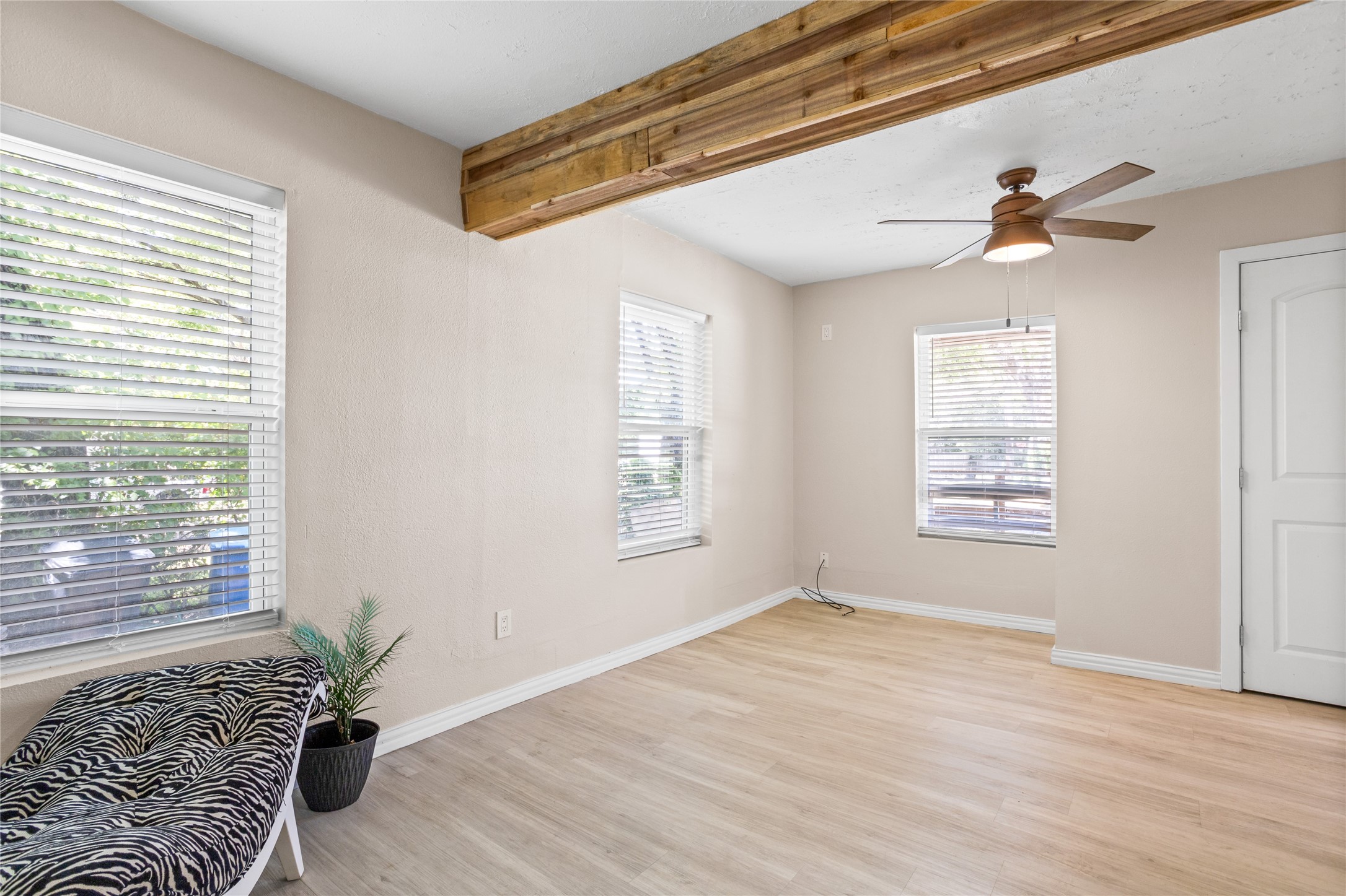 614 Rice Street Denison TX 75020