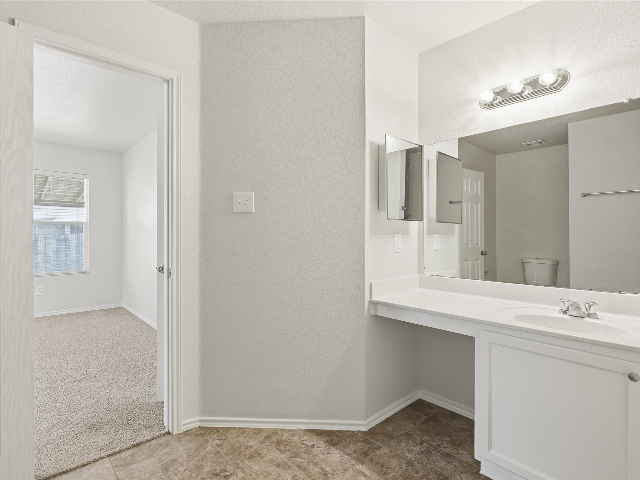 1441 Erin Drive Burleson TX 76028