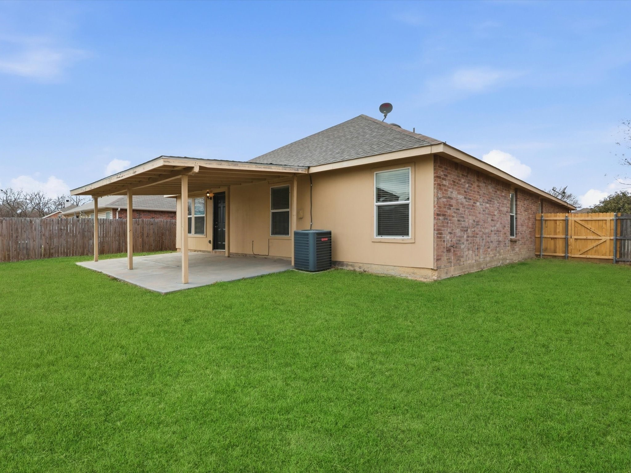 1441 Erin Drive Burleson TX 76028
