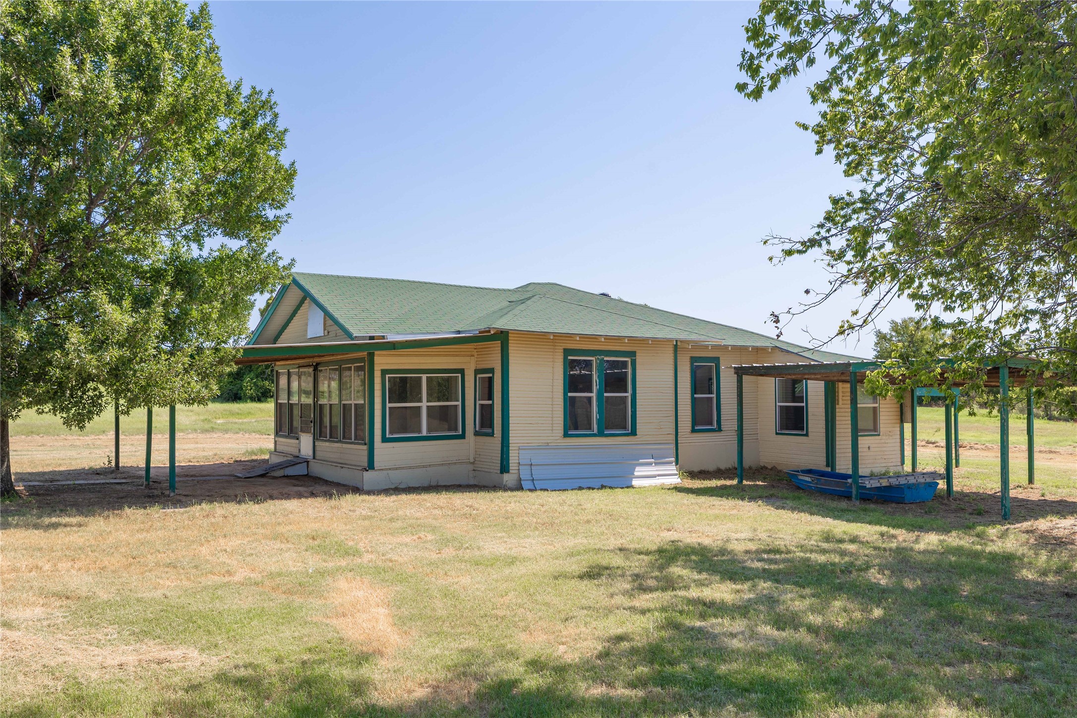 8401 Highway 16 De Leon TX 76444