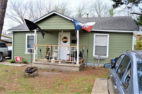703 Crockett Street Terrell TX 75160
