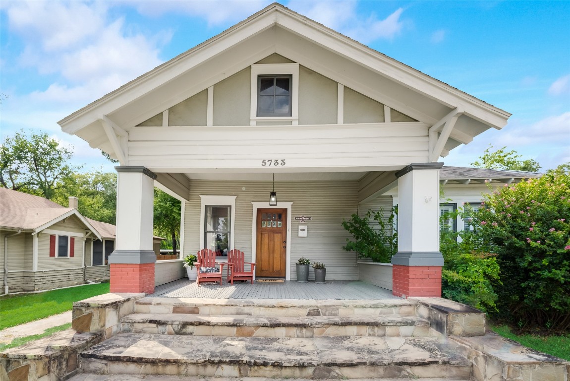 5733 Victor Street Dallas TX 75214