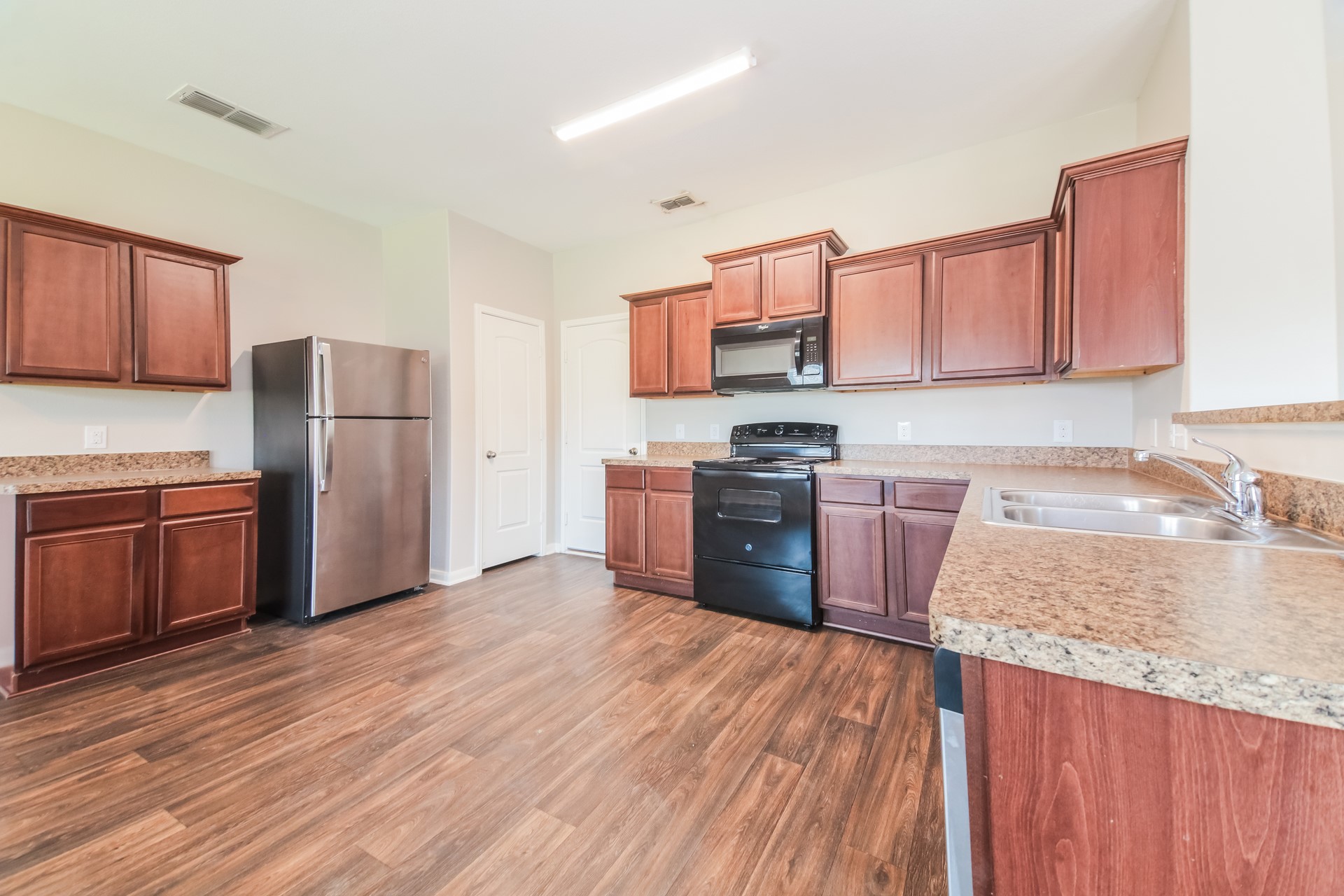 14242 Bridgeview Lane Dallas TX 75253