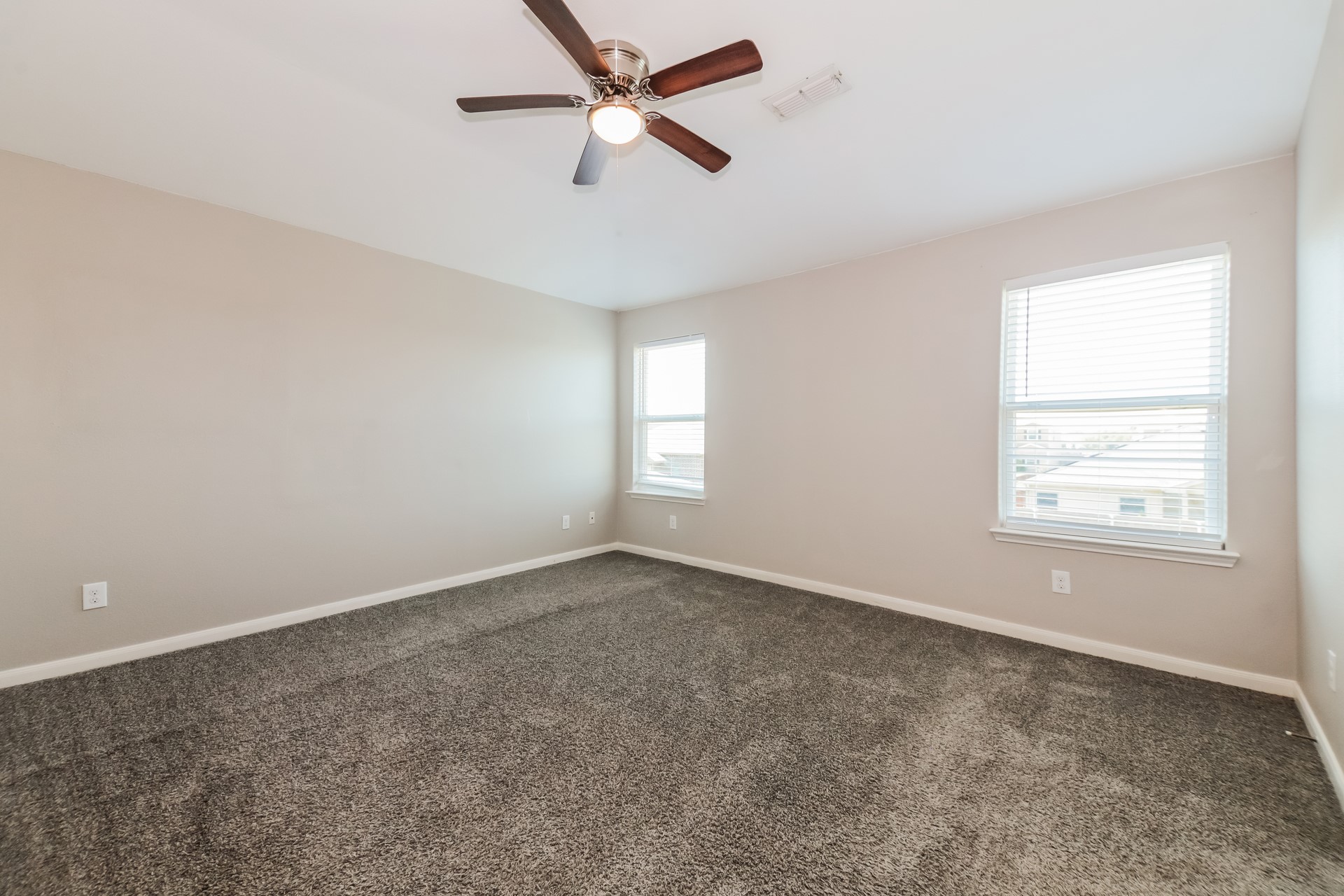 14242 Bridgeview Lane Dallas TX 75253