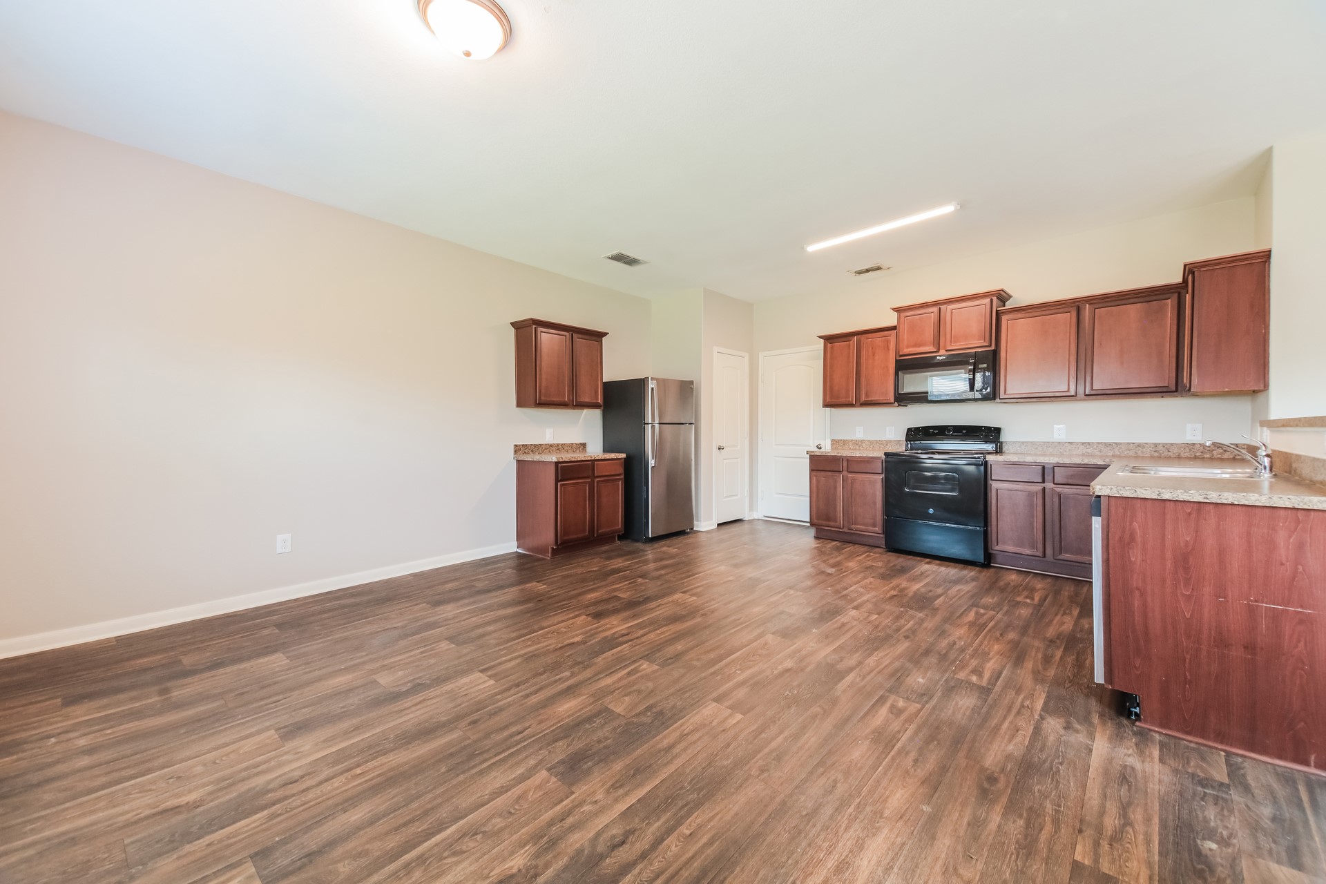 14242 Bridgeview Lane Dallas TX 75253