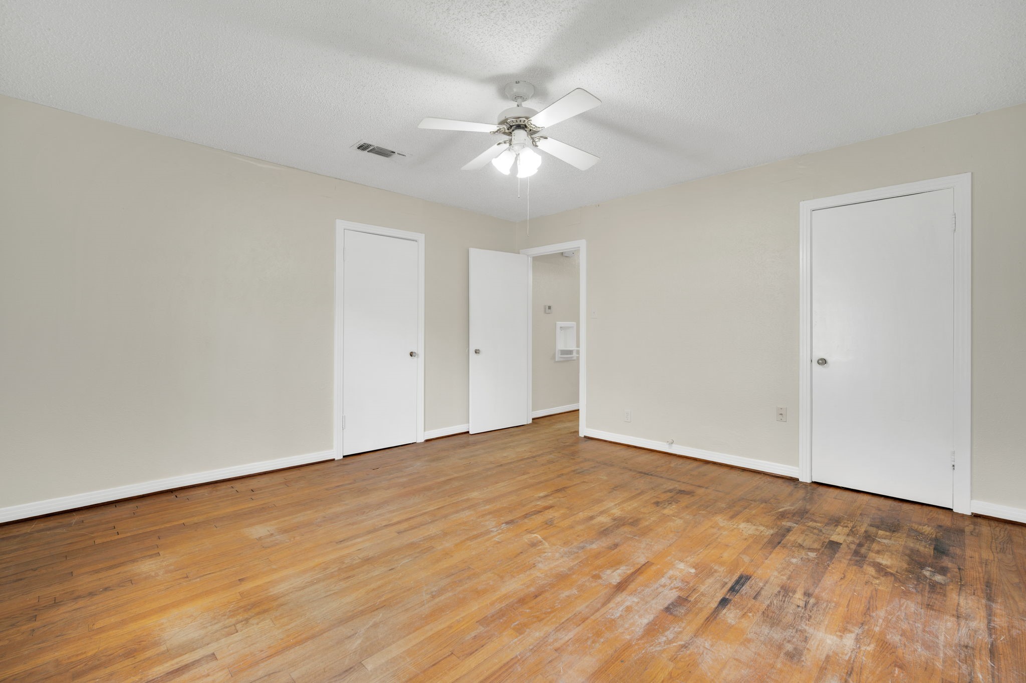 506 E Waco Street Ennis TX 75119