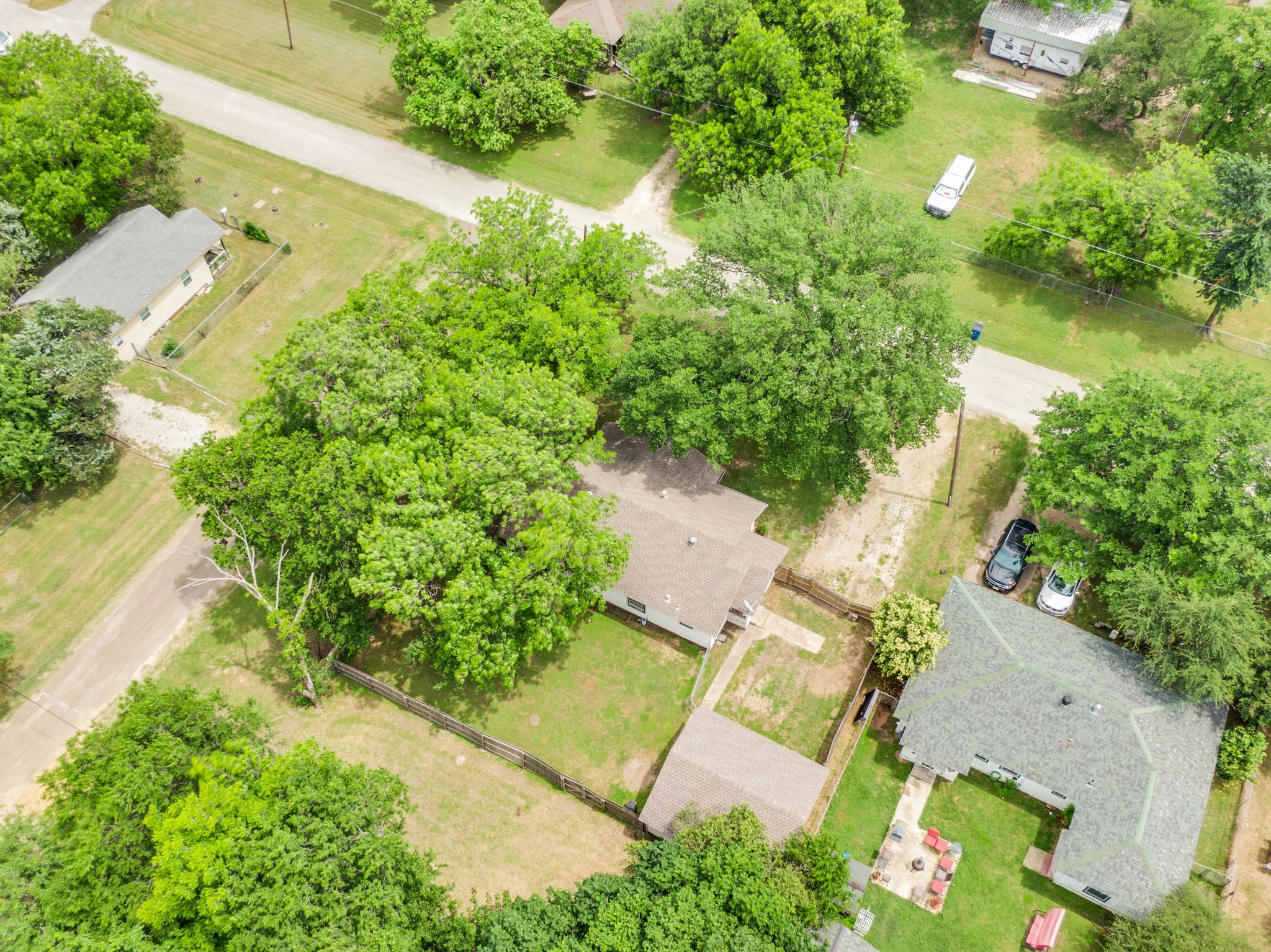 506 E Waco Street Ennis TX 75119