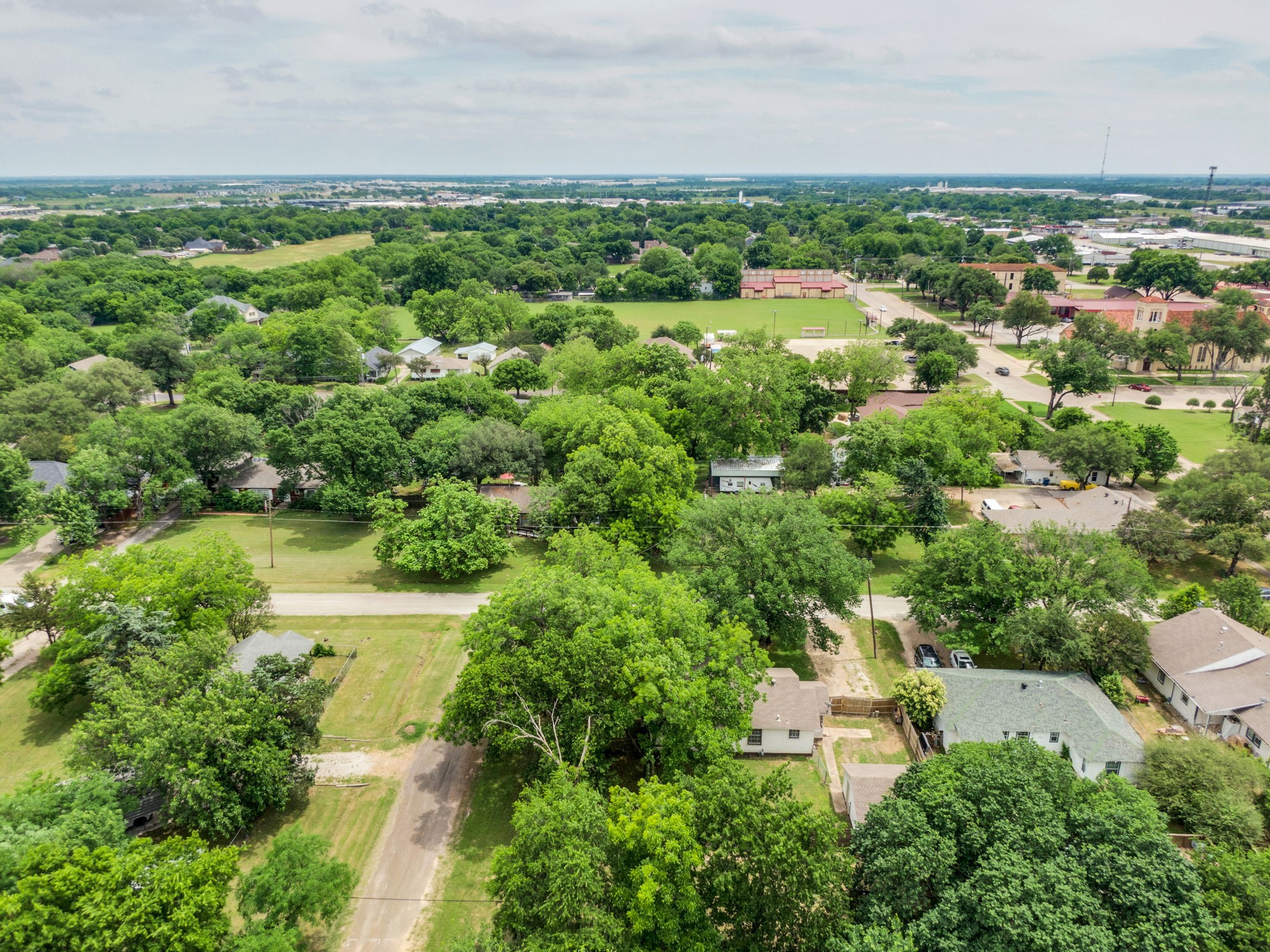 506 E Waco Street Ennis TX 75119