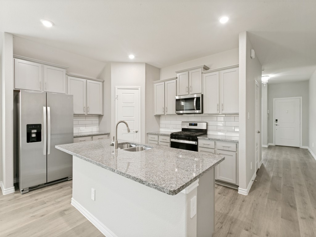 9704 Autumn Leaves Lane Aubrey TX 76227