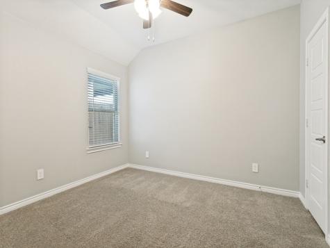 9704 Autumn Leaves Lane Aubrey TX 76227