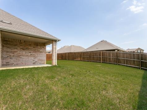 9704 Autumn Leaves Lane Aubrey TX 76227