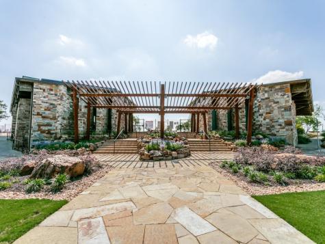 9704 Autumn Leaves Lane Aubrey TX 76227