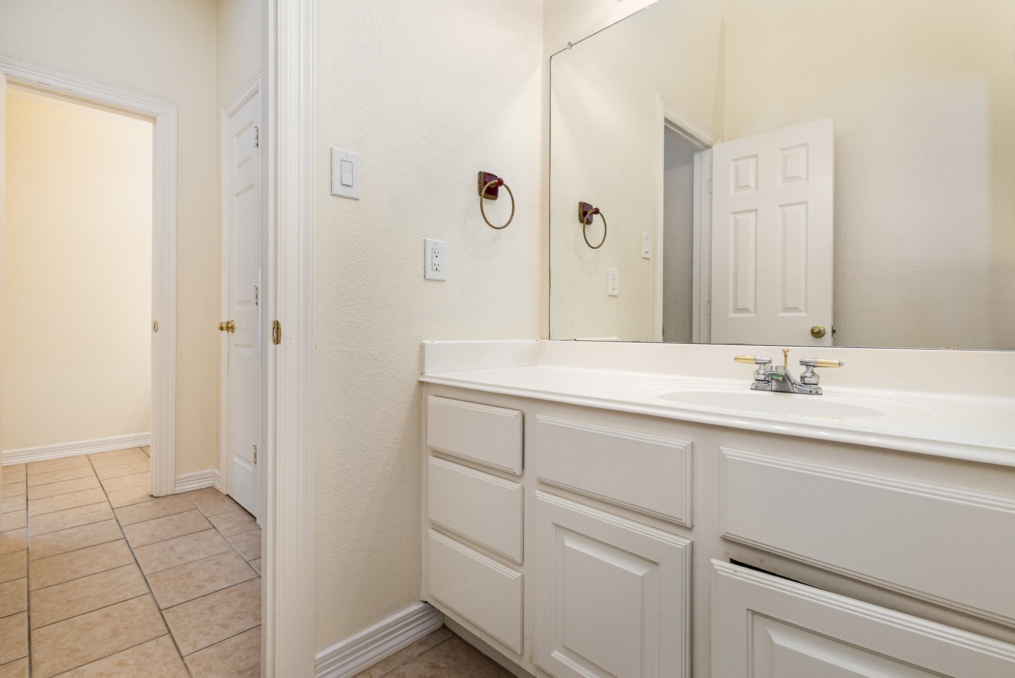 2400 Cayenne Drive Mckinney TX 75070