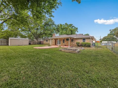 220 Cooper Drive Hurst TX 76053