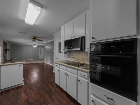 220 Cooper Drive Hurst TX 76053