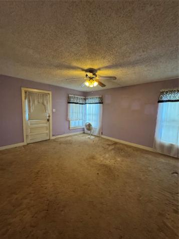 698 E Goeth Street Lueders TX 79533