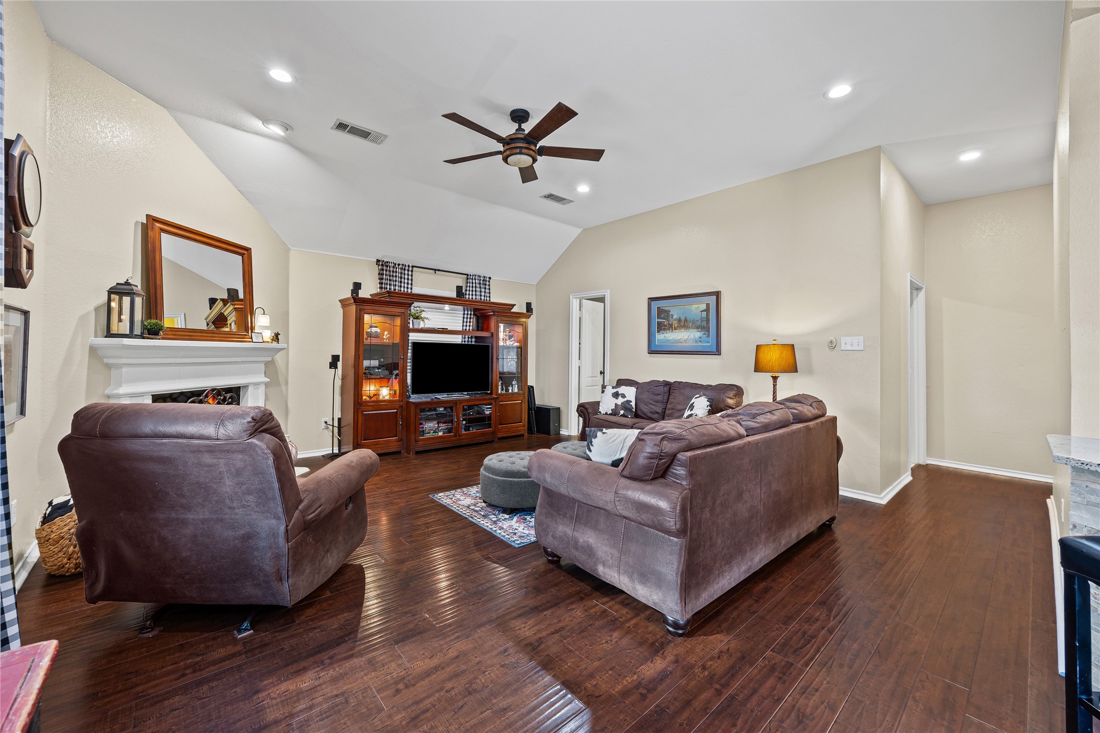 112 Springfield Lane Red Oak TX 75165