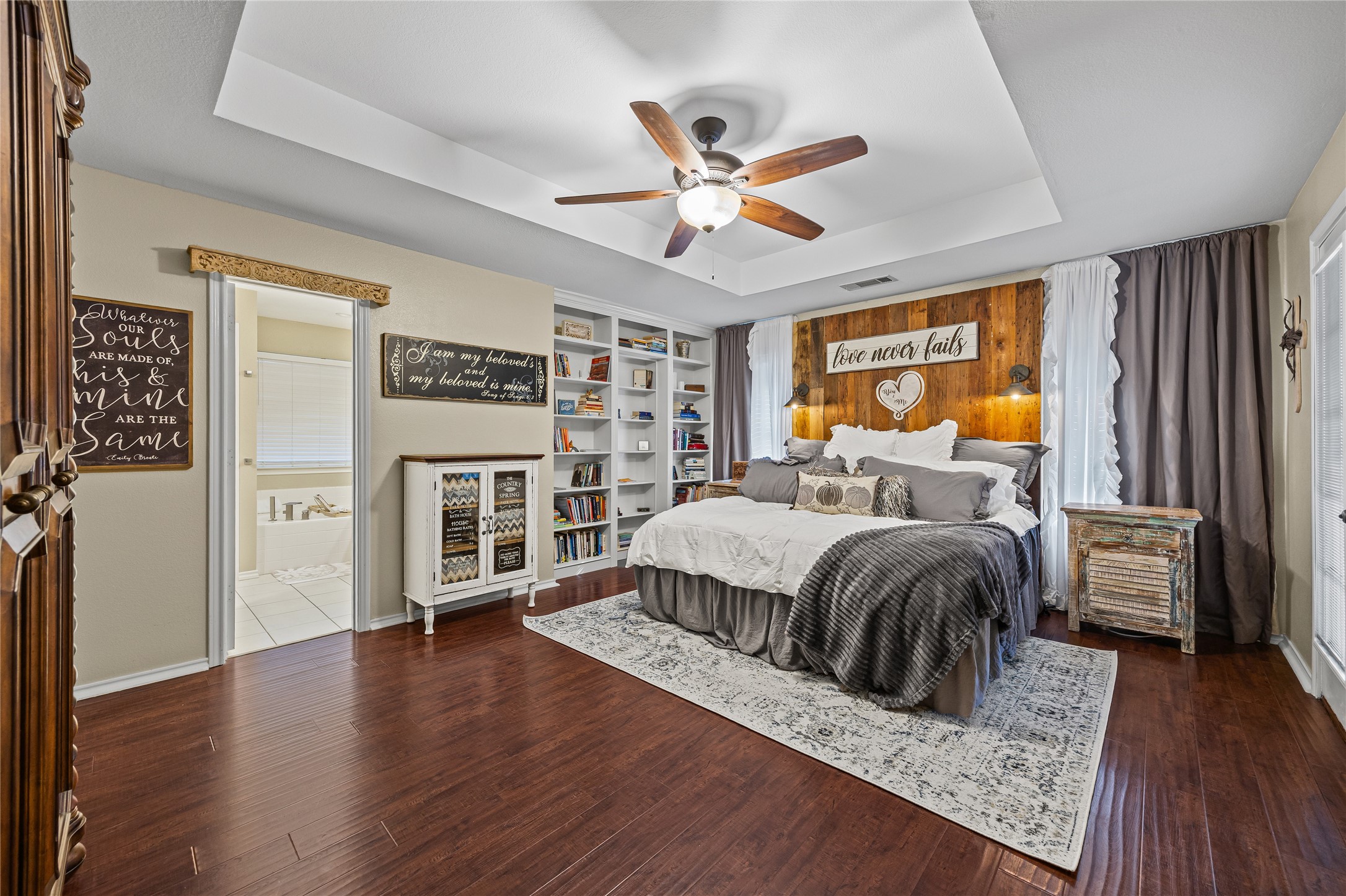 112 Springfield Lane Red Oak TX 75165
