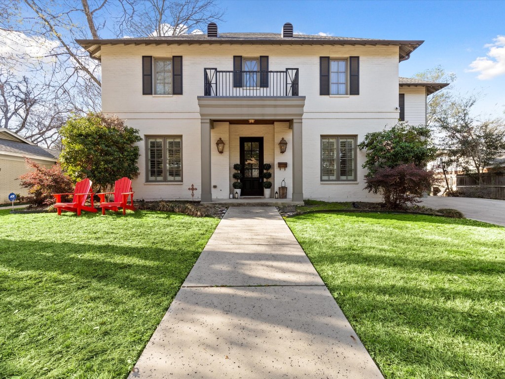 3909 Kingston Court Fort Worth TX 76109
