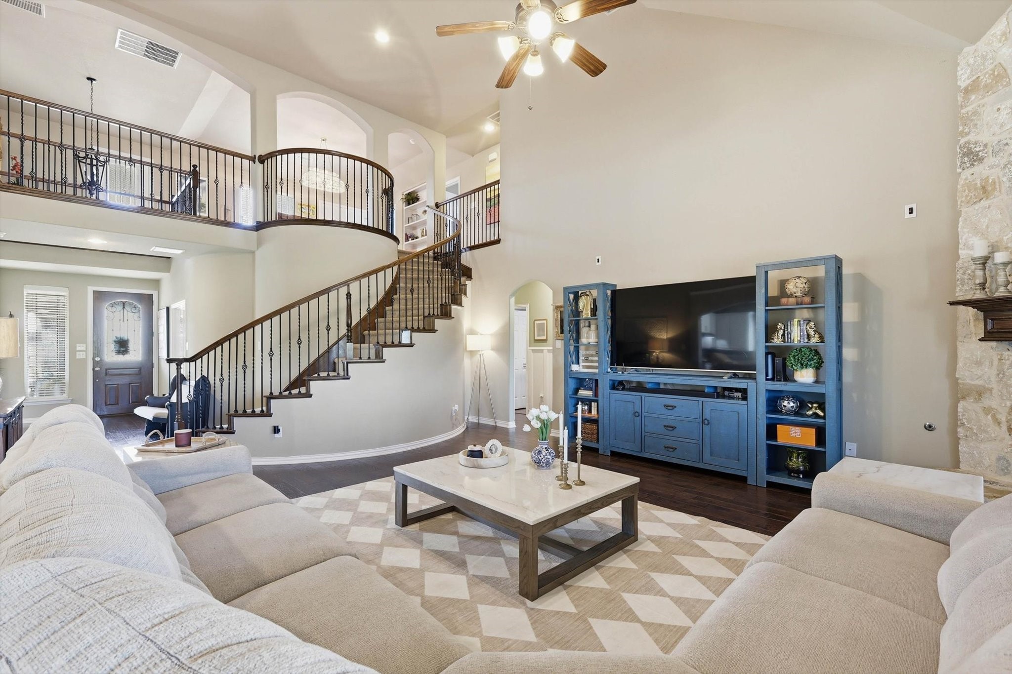 1517 Quintessa Avenue Kennedale TX 76060