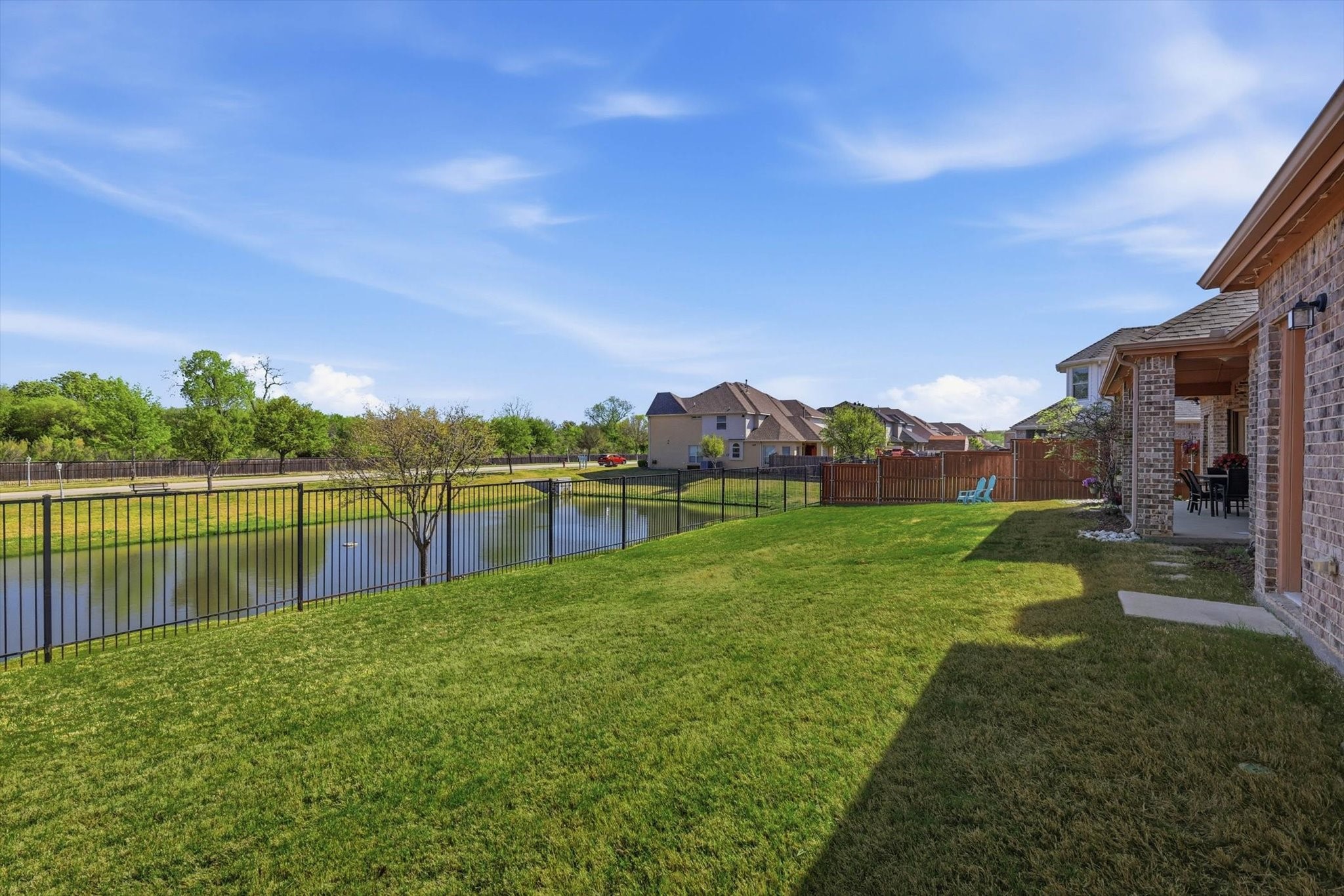 1517 Quintessa Avenue Kennedale TX 76060