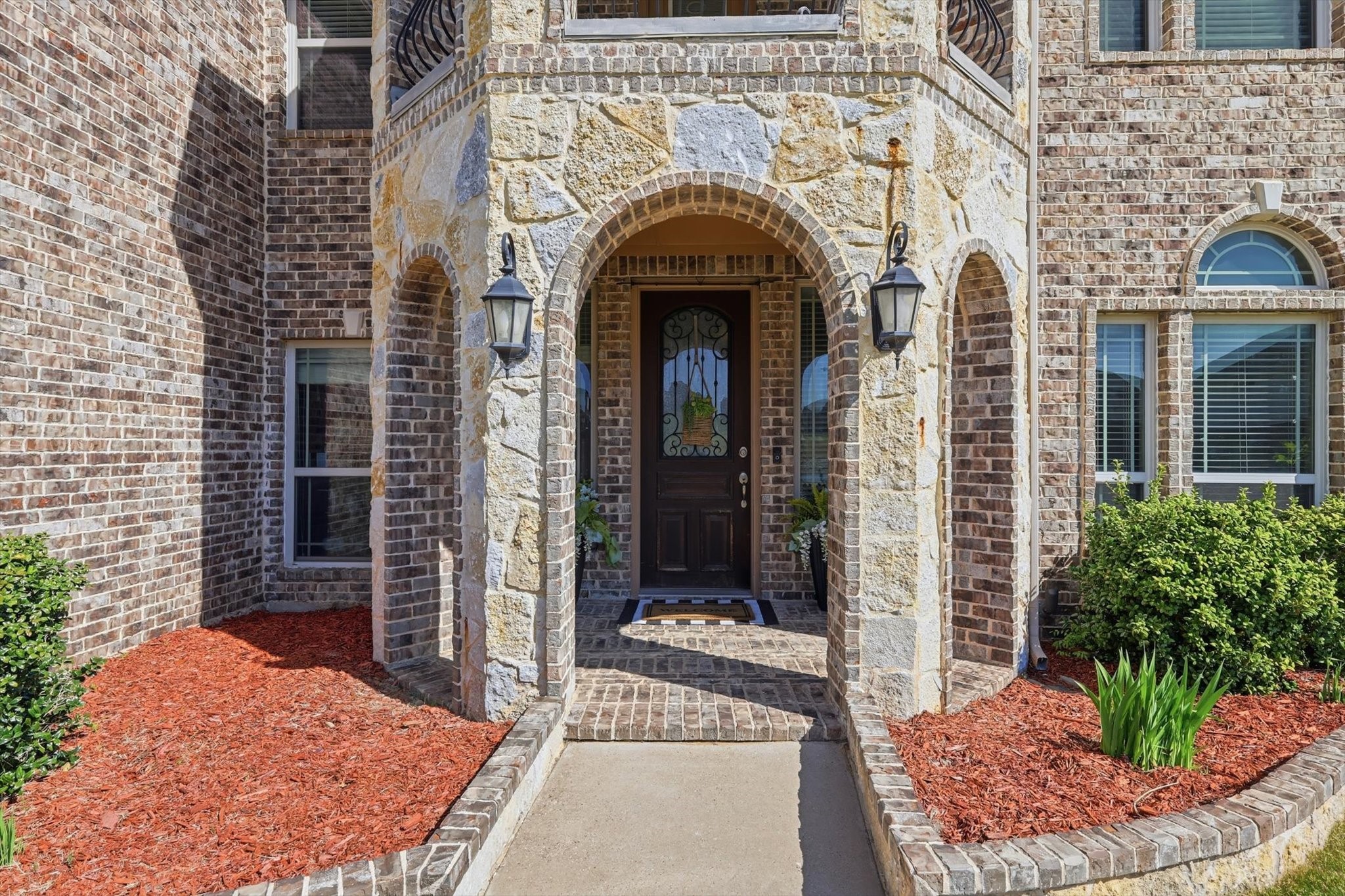 1517 Quintessa Avenue Kennedale TX 76060