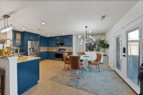 2827 Grandview Drive Grand Prairie TX 75052