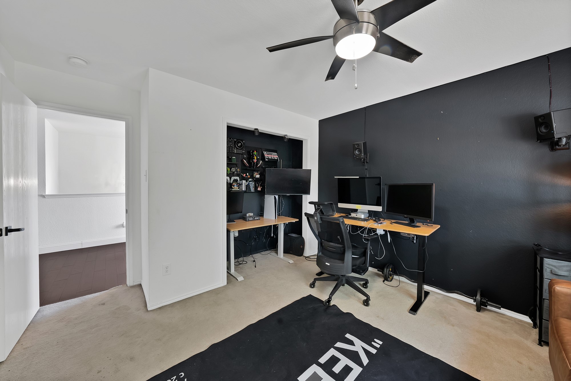 2827 Grandview Drive Grand Prairie TX 75052