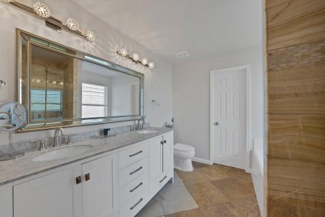 2827 Grandview Drive Grand Prairie TX 75052