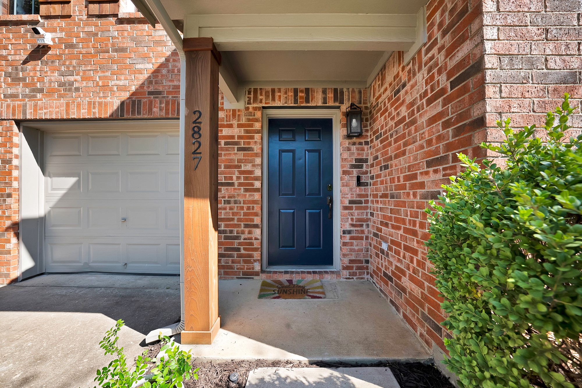 2827 Grandview Drive Grand Prairie TX 75052