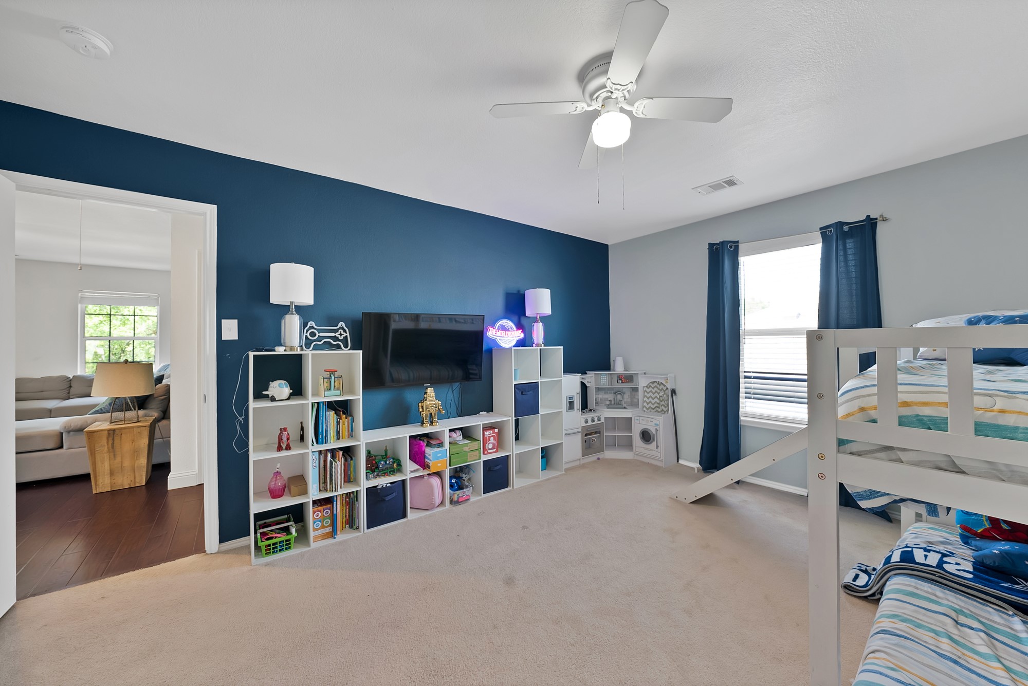 2827 Grandview Drive Grand Prairie TX 75052
