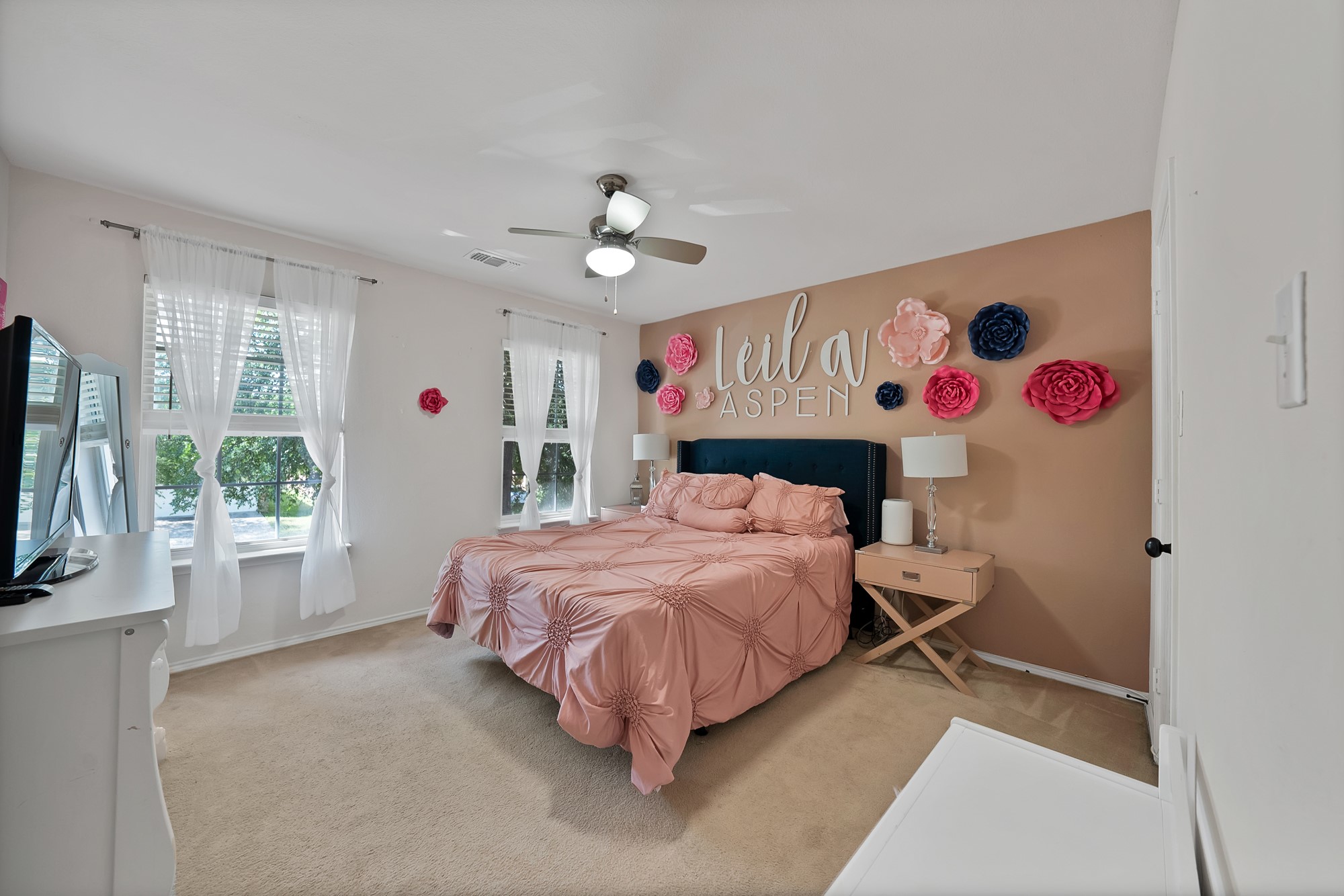2827 Grandview Drive Grand Prairie TX 75052
