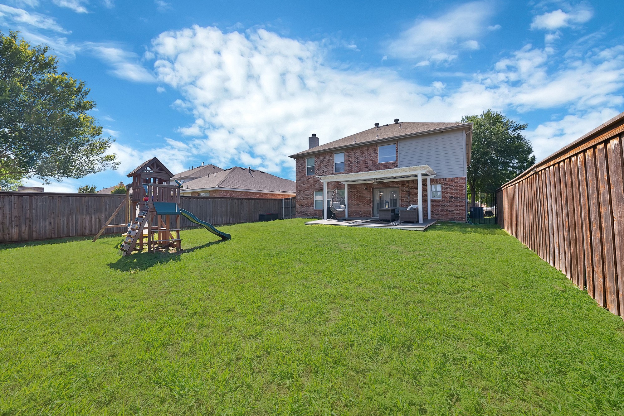 2827 Grandview Drive Grand Prairie TX 75052