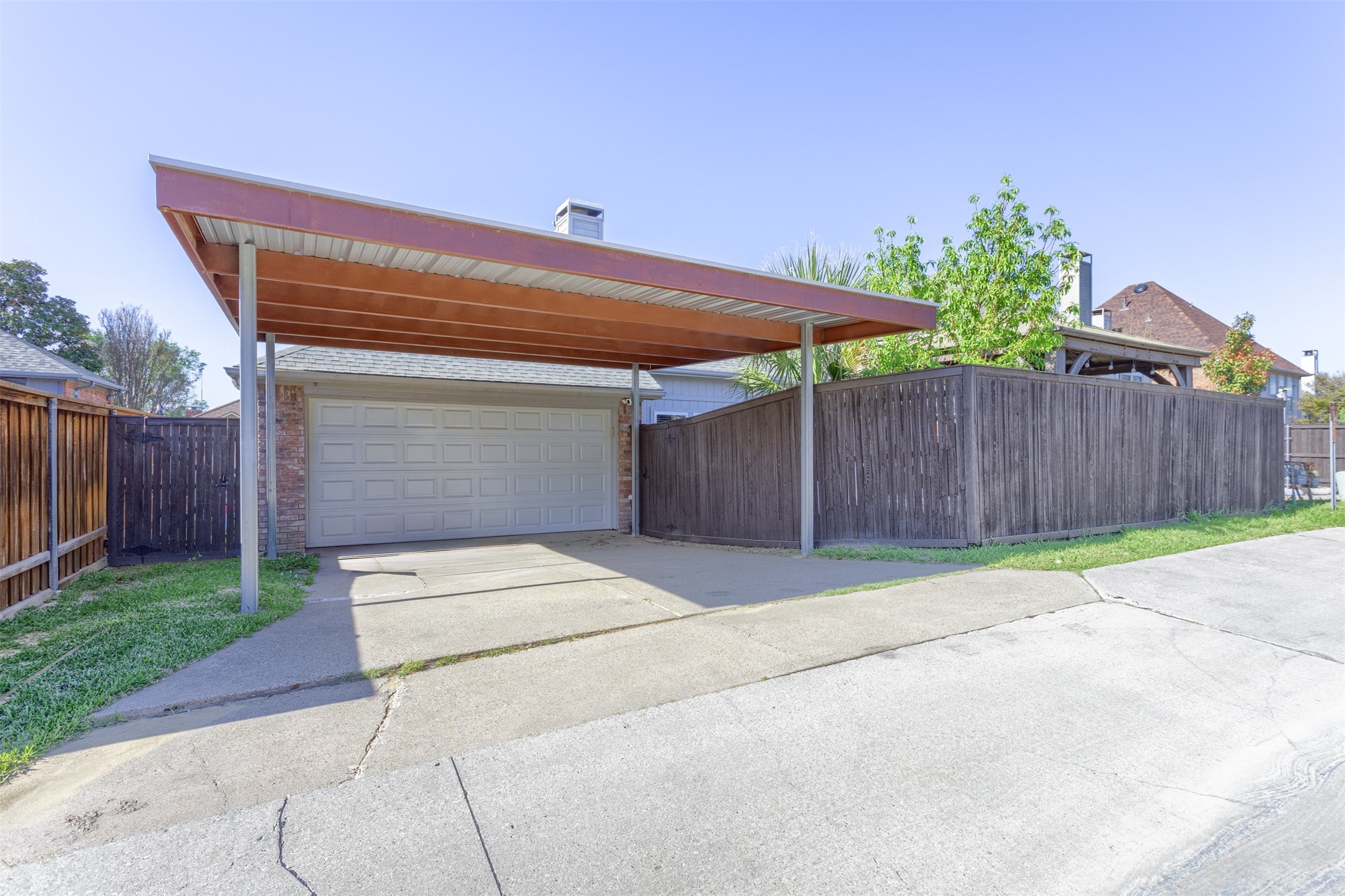 1332 Barclay Drive Carrollton TX 75007