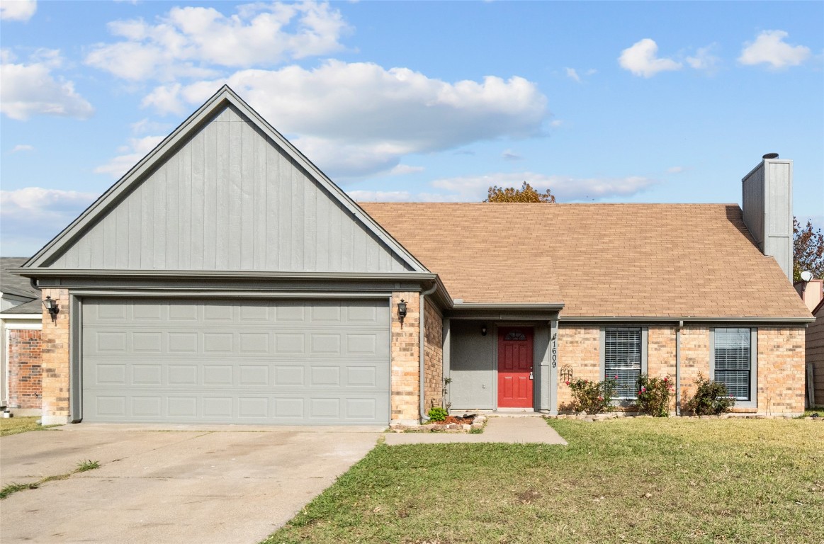 1609 Briarpath Lane Arlington TX 76018