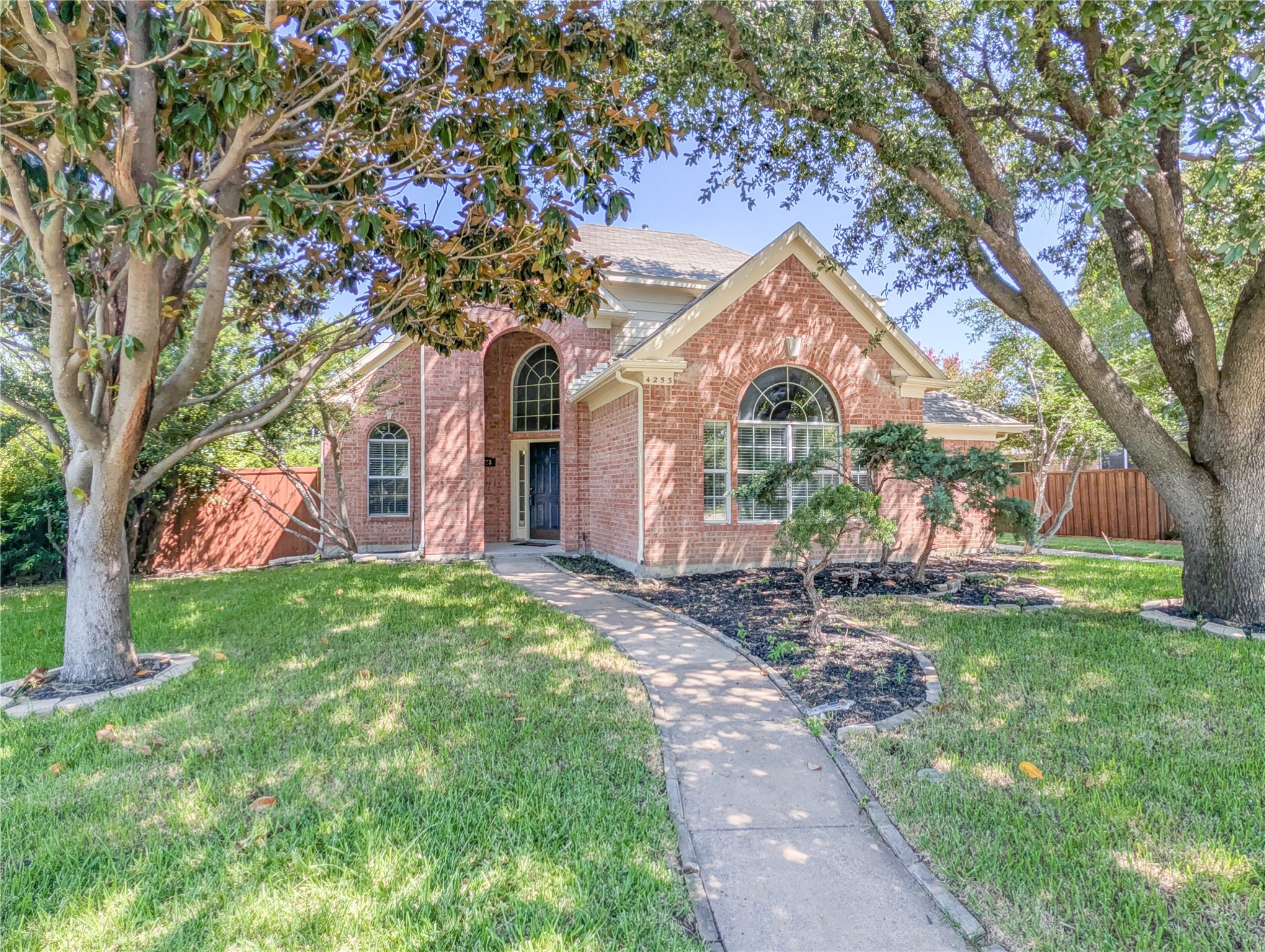 4253 Creekstone Drive Plano TX 75093