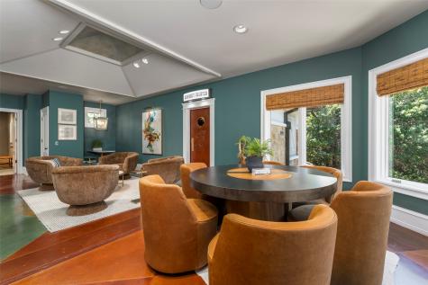 2702 Mark Twain Court Arlington TX 76006