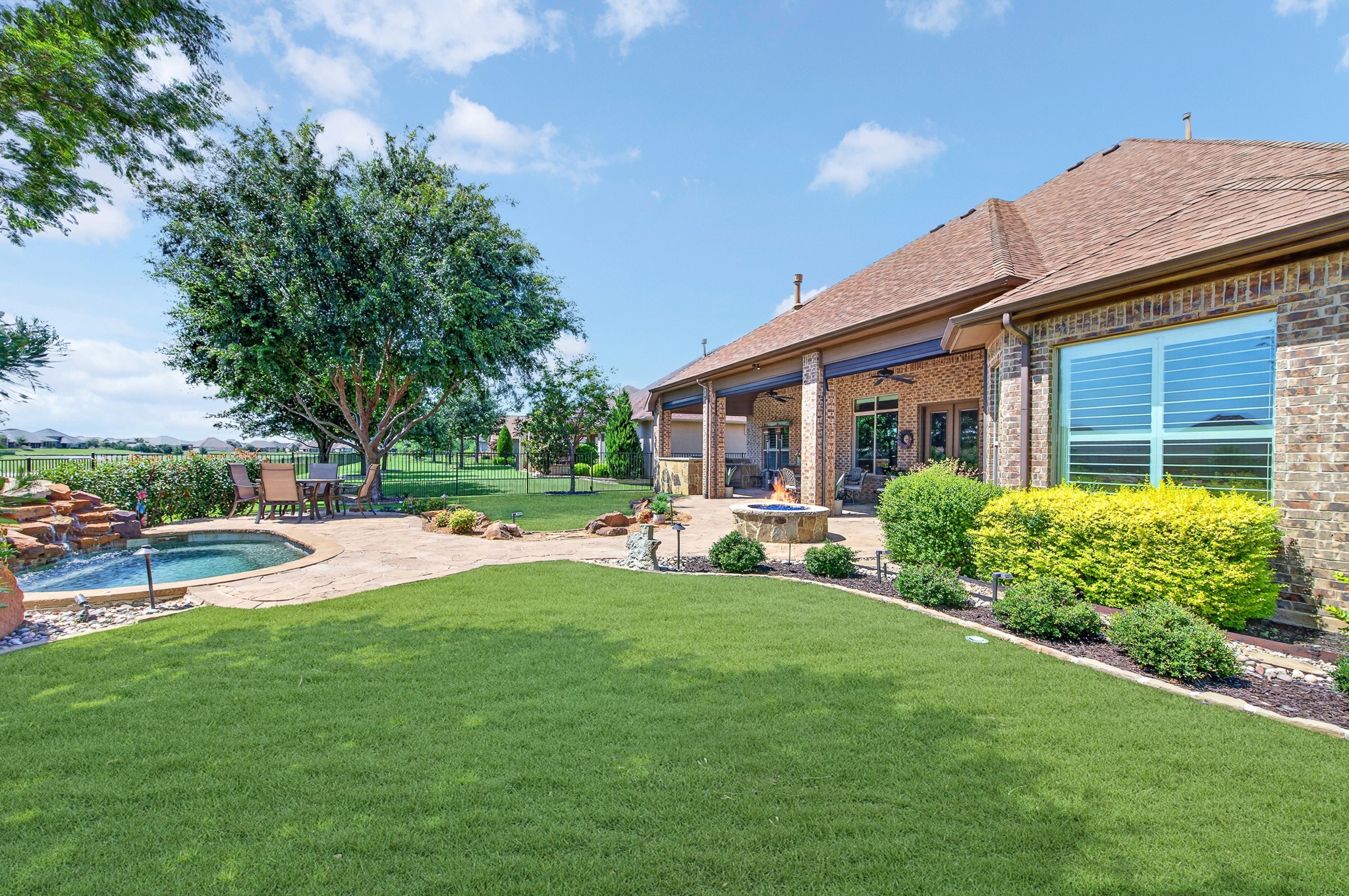 12105 Glenbrook Street Denton TX 76207