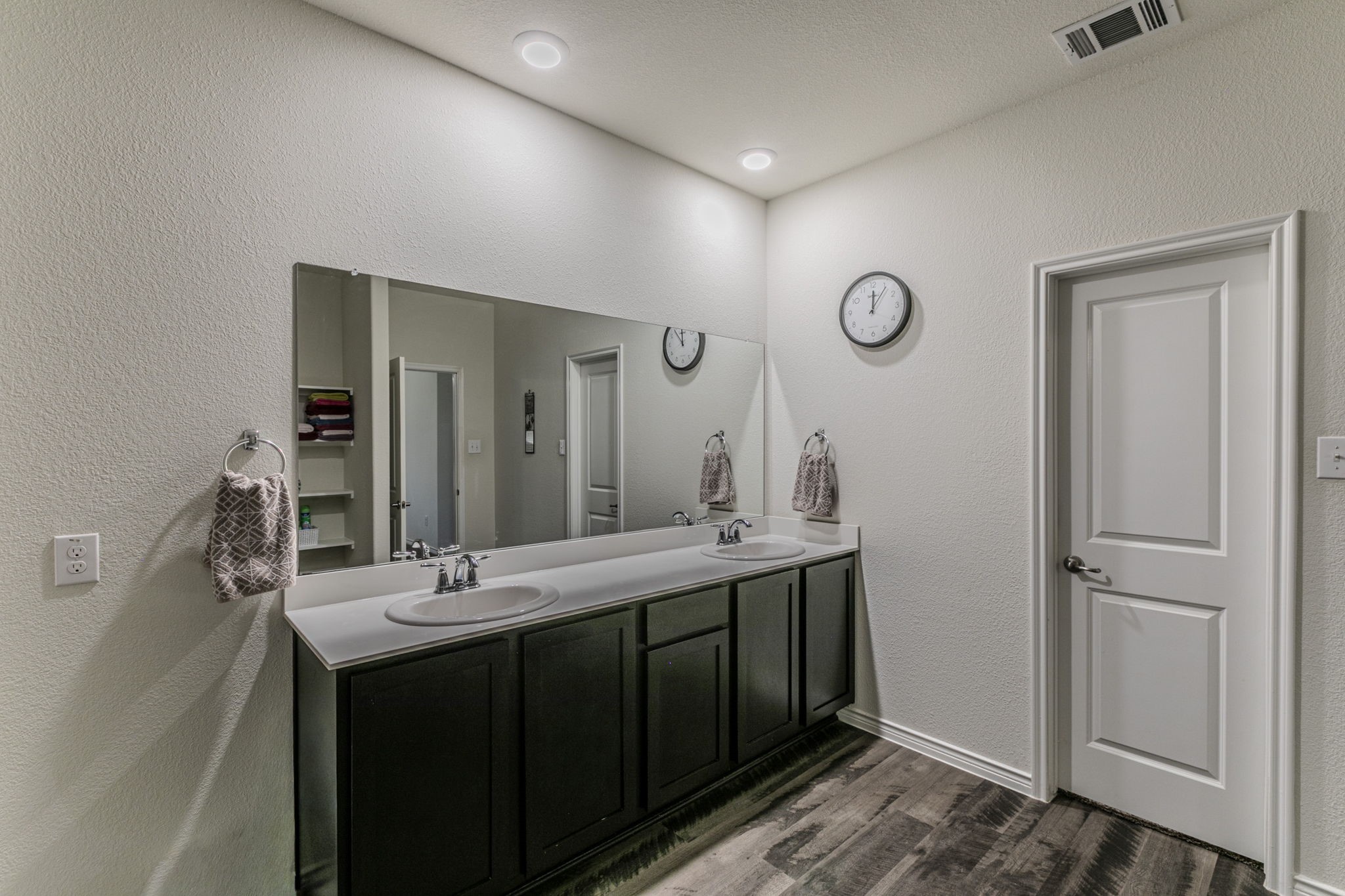 217 Watson Street Red Oak TX 75154